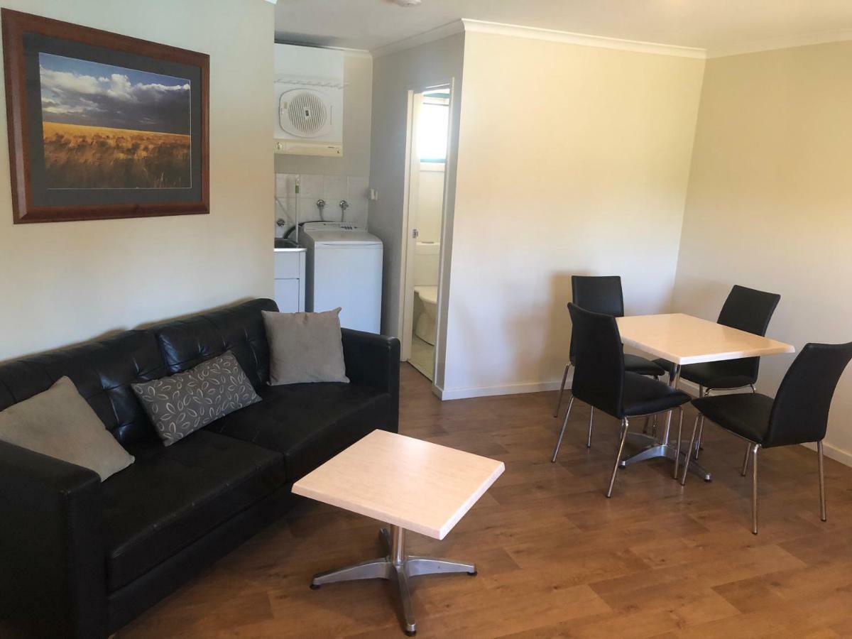 Latitude20 Karratha Apartments Dış mekan fotoğraf